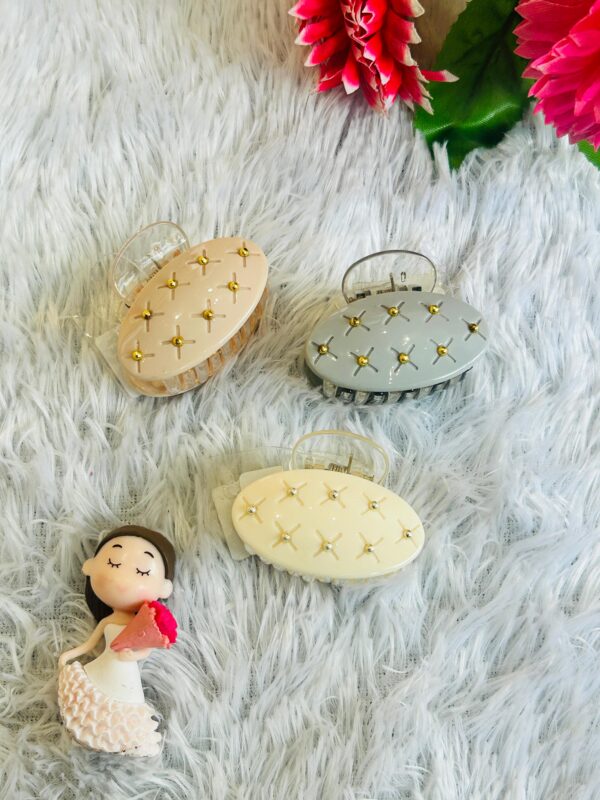 Fancy Clutches - 1 Pc