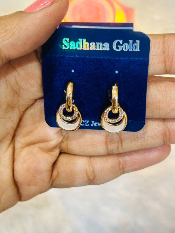 Earring