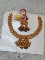 ANTIQUE NECKLACE